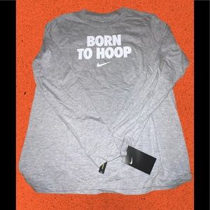 NWT Womens Long sleeve Basketball Top NIKE Large